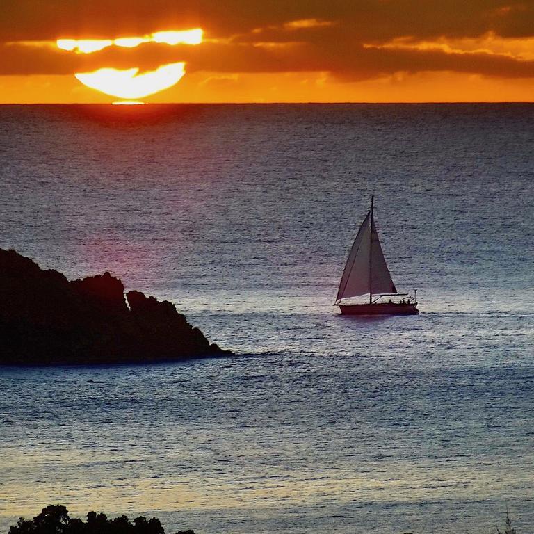 Vila Mangoplaya Deshaies Exteriér fotografie